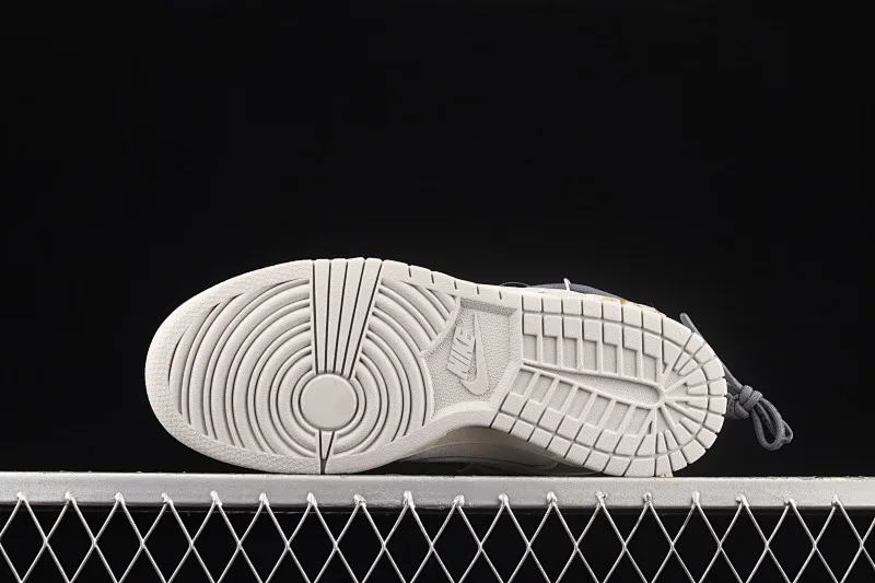 All Categories Nk SB Dunk Series Nk SB Dunk Low Low-top sneakers Pure original version OF x Nk Dunk Low OW Gray SB smashed backboard fashion casual sneakers DM1602-105